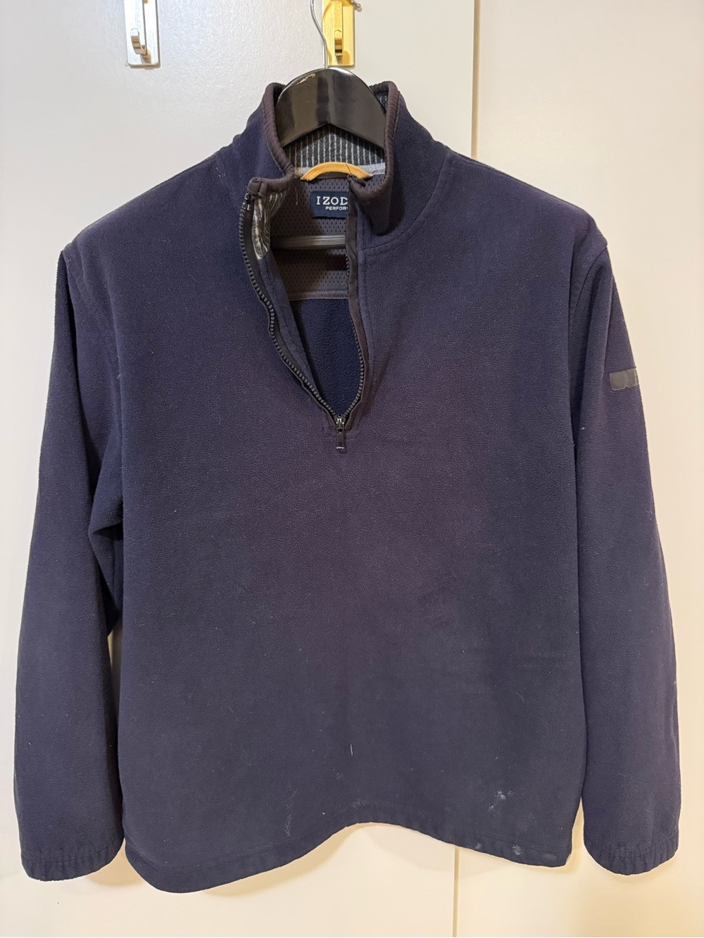 Izod Men's Navy Half-Zip Fleece Pullover